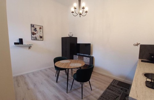 Szentimrevaros Apartment | Pet-Friendly Gecko Studio: Guest Rated 9.3/10
