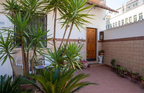 Vittorio Emanuele Apartment | Family-Friendly Getaway at Gege's Home - Rated 9.8/10