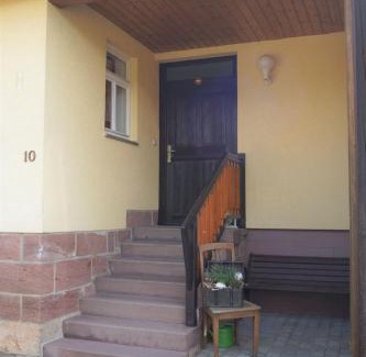 Unterweid House | Explore Geißberghaus: Pet-Friendly Escape with High Ratings