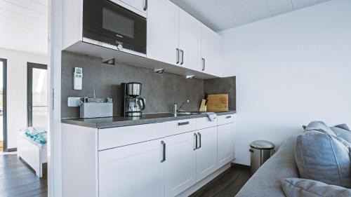 Braunsbedra House | Discover Geiseltalsee Hausboot - Pet & Child-Friendly Stay