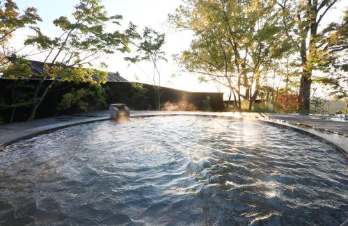 Kurokawa Onsen Hotel | Indulgent Stay at Kurokawa Onsen Gosyo Gekkoujyu, 5-Star Retreat