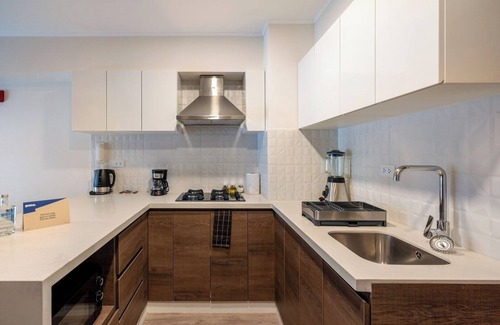 Barranco Apartment | geko| Louvre 1BR near Barranco's top spots w/pool