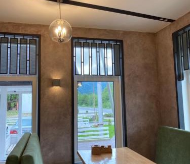 Tatariv Hotel | Geldberg: Pet-Friendly Retreat with Excellent 9.1 Rating