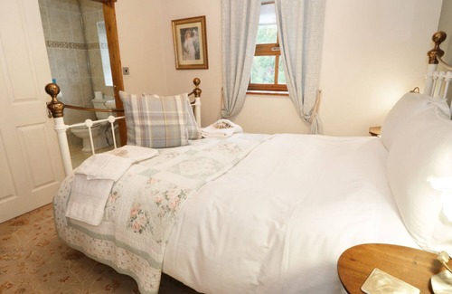 Eglwysbach Cottage | Welcoming Gelli Glud: Family and Pet-Friendly Retreat