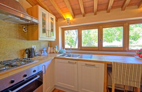 Arezzo Villa | Gellino Country House: Private Pool & Spa in Tuscany