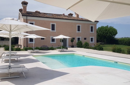 Monsano Apartment | Experience Gelsomino Apartment with Pool in Beautiful Marche