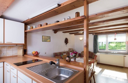 Breitenbrunn/Erzgeb. Ski Chalet | Warm Chalet Retreat in Breitenbrunn-Rittersgrun