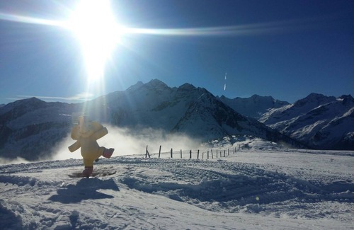 Hochkrimml Apartment | Cozy Getaway in Hohe Tauern National Park with Pool