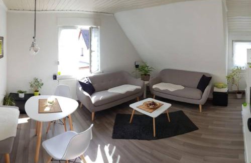Untergruppenbach Apartment | Cozy Retreat with Castle Views and Easy Highway Access