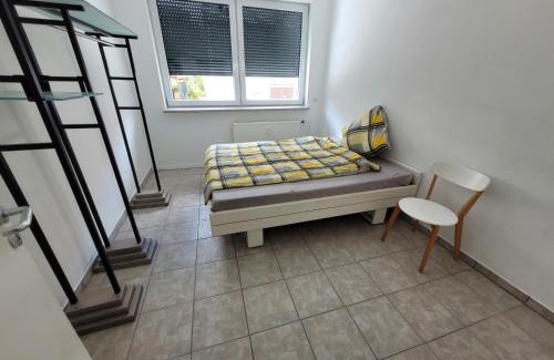 Gemarkung Tailfingen Apartment | Cozy 2.5 Room Apartment in Quiet Central Location