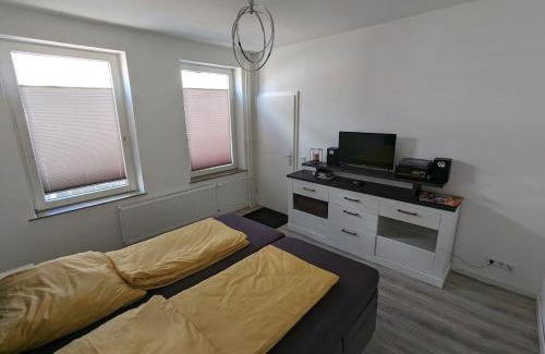 Nordstadt Apartment | Cozy 2-Bedroom Apartment Near the Beach with Ocean View