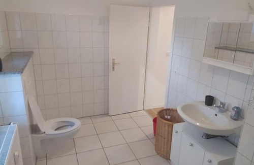 Fuerth Apartment | Cozy 2-Room Retreat: Family and Pet Friendly Stay