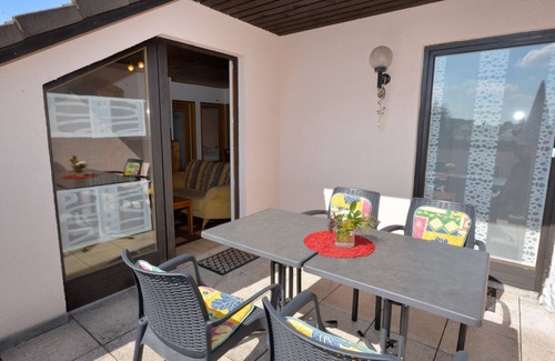 Nagel Apartment | Cozy 3-Star Apartment with Rooftop Terrace & Lake View