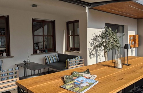 Nordheim a. Main Apartment | Welcoming 50qm Apartment with Balcony & Free Parking