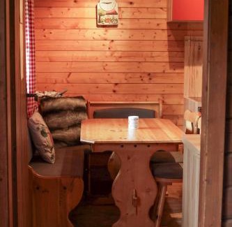 Ried im Innkreis House | Gemütliche Blockhütte mit großem Garten