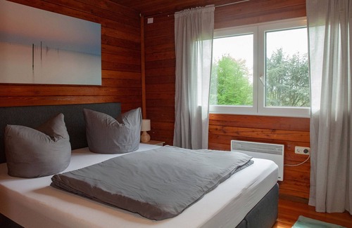 Lindenfels Cabin | Cozy Cabin with Fireplace and Scenic Views Await You