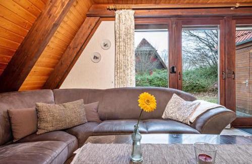 Immenstaad am Bodensee House | Cozy Nurdachhaus Bodensee: Pet-Friendly Family Retreat