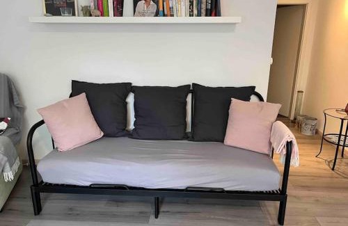 Schoenaich Apartment | Cozy Two-Room Apartment in Schönaich - Rated 9.3/10