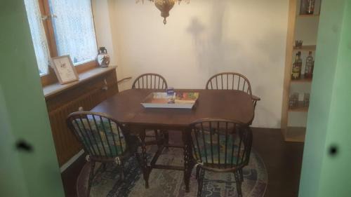Langen Apartment | Cozy Two-Room Retreat with Full Amenities & Pet-Friendly