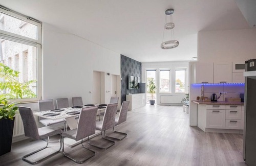 Mombach House | Cozy Holiday Home in the Heart of Mainz - Pet Friendly Stay