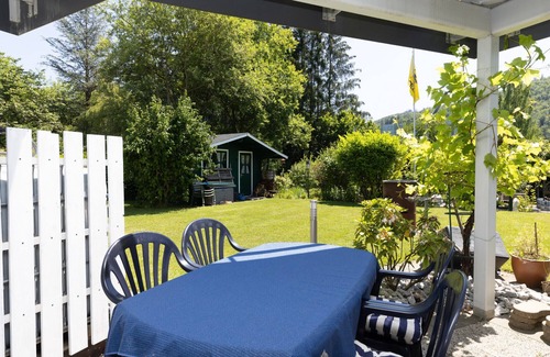 Dahlbruch Apartment | Cozy 46sqm Apartment with Covered Terrace & Pet-Friendly