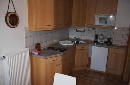 Stetten Apartment | Cozy Vacation Apartment with Terrace in Charming Wine Village