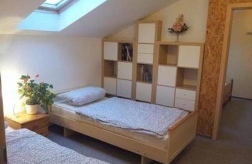 Kuchelmiss Apartment | Cozy Kuchelmiß Retreat with Garden, Terrace & Family Amenities