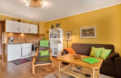 Silberberg Apartment | Cozy Apartment for Two with Garden Sun Loungers