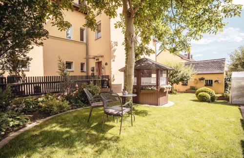 Amberg Apartment | Cozy Apartment Near Old Town - Guest Rated 10/10