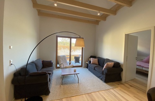 Ueberlingen Apartment | Cozy Vacation Apartment with Balcony on Organic Farm