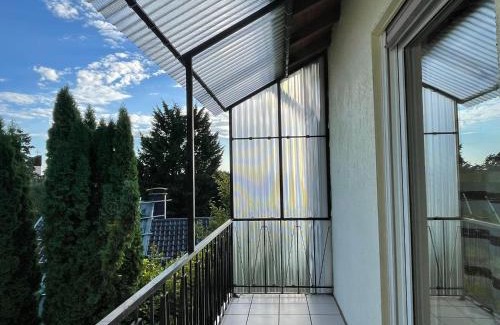 Kaiserslautern Apartment | Bright Apartment in Dansenberg with Hot Tub & Family Amenities