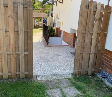 Iserhagen Sud Apartment | Cozy Furnished Basement Apartment with Family-Friendly Amenities