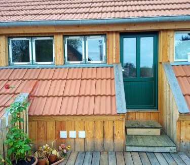 Sterley Apartment | Cozy Eco Holiday Apartment in Resthof - Great for Families