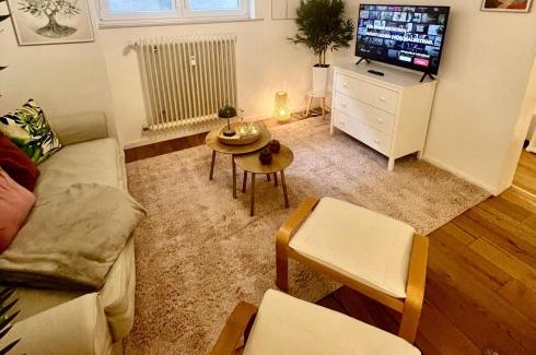 Homburg Apartment | Spacious Souterrain Apartment Near Uniklinik Homburg