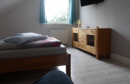 Bothel Apartment | Cozy Fully Equipped Apartment in Upper Floor with Kitchen