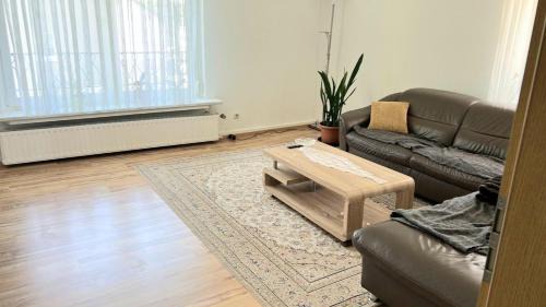 Iserlohn Apartment | Cozy Fully Furnished Apartment in Iserlohn for Families