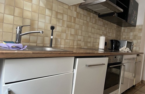 Grunwettersbach Apartment | Cozy Retreat in a Quiet Location with Pool & Breakfast