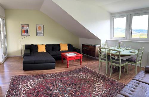 Siedlinghausen Apartment | Cozy Winterberg Apartment - Pet and Child Friendly Retreat