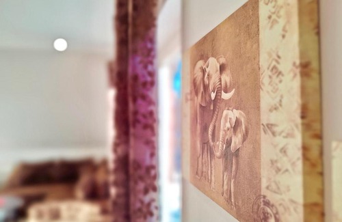 Glinde Apartment | Cozy Central Penthouse Apartment Ideal for Families