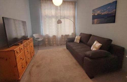 Zwenkau Apartment | Cozy Two-Bedroom Apartment "W1" in Zwenkau with Ocean View