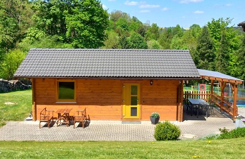 Lichtenberg Apartment | Cozy 50sqm Holiday Home with Terrace, Free Parking & WiFi