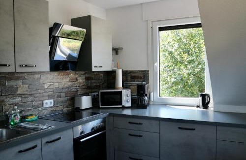 Absberg Apartment | Cozy Apartment with Lake View at Brombachsee