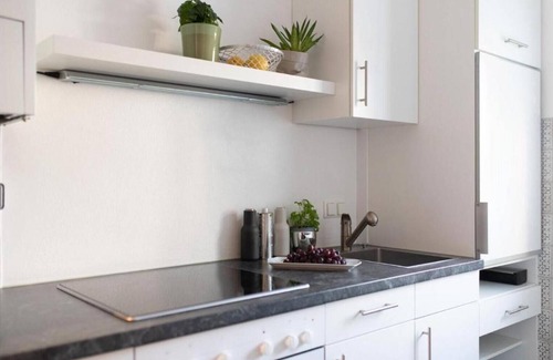 Maxglan Apartment | Cozy Apartment with Spa in Beautiful Salzburg - 10/10 Rated