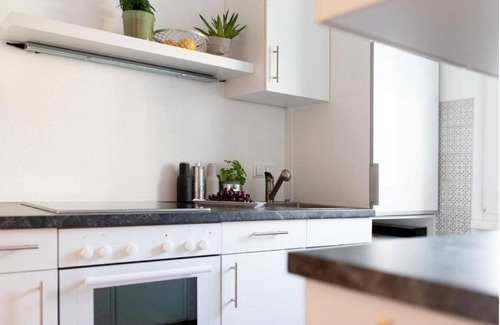 Maxglan Apartment | Cozy Apartment with Spa in Beautiful Salzburg - 10/10 Rated