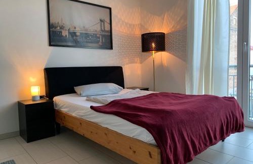 Oststadt Apartment | Cozy Apartment by Rabe: Oceanfront, Free Netflix & Parking