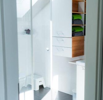 Vienna Apartment | Bright and Cozy Apartment with Inviting Hot Tub Experience