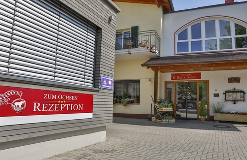 Wolfenweiler Apartment | Cozy Triple Room with Modern Bath and Free Wi-Fi