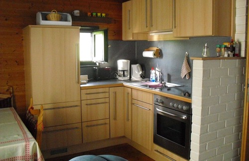 Kupferberg Apartment | Cozy Retreat with Free Wi-Fi and Breakfast Included