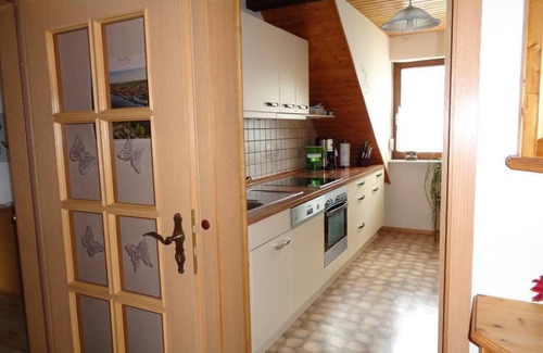 Eussenheim Apartment | Inviting Retreat with Balcony, Family-Friendly Amenities