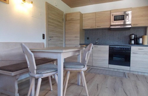 Lohberg Apartment | Cozy Retreat with Balcony, Wi-Fi & Perfect 10/10 Rating